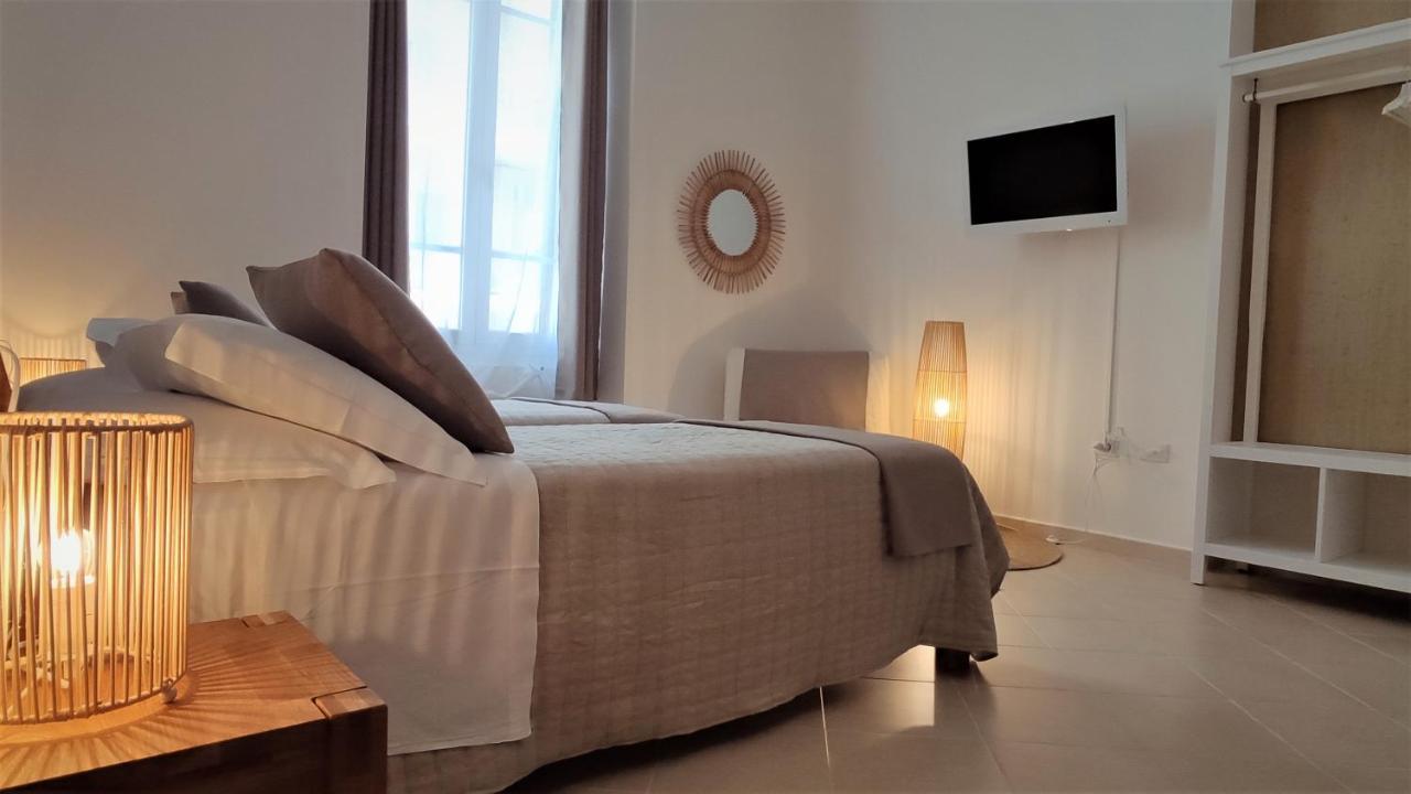 Hotel Nell'Azzurro à Cagliari Extérieur photo