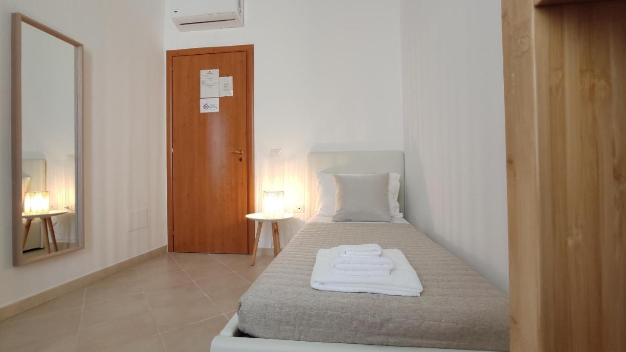 Hotel Nell'Azzurro à Cagliari Extérieur photo
