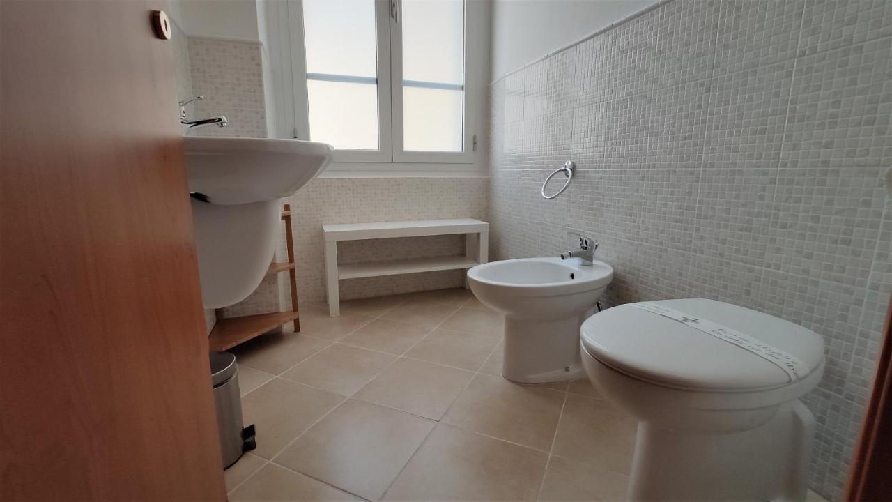 Hotel Nell'Azzurro à Cagliari Extérieur photo