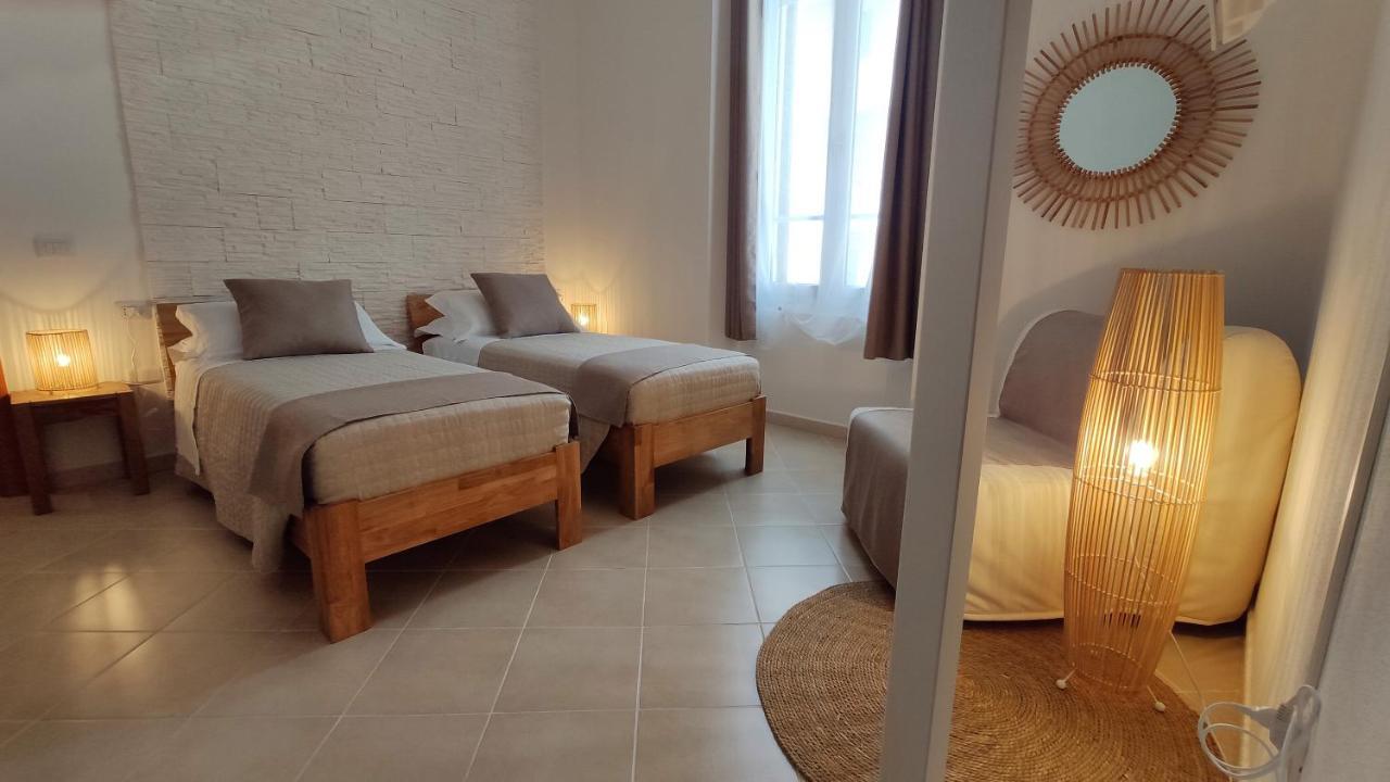 Hotel Nell'Azzurro à Cagliari Extérieur photo