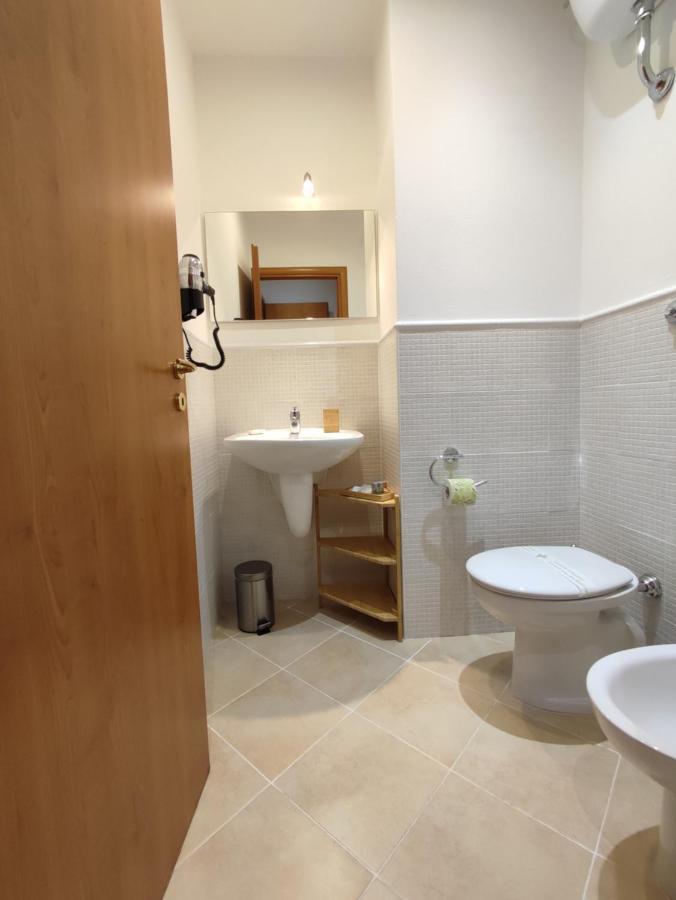 Hotel Nell'Azzurro à Cagliari Extérieur photo