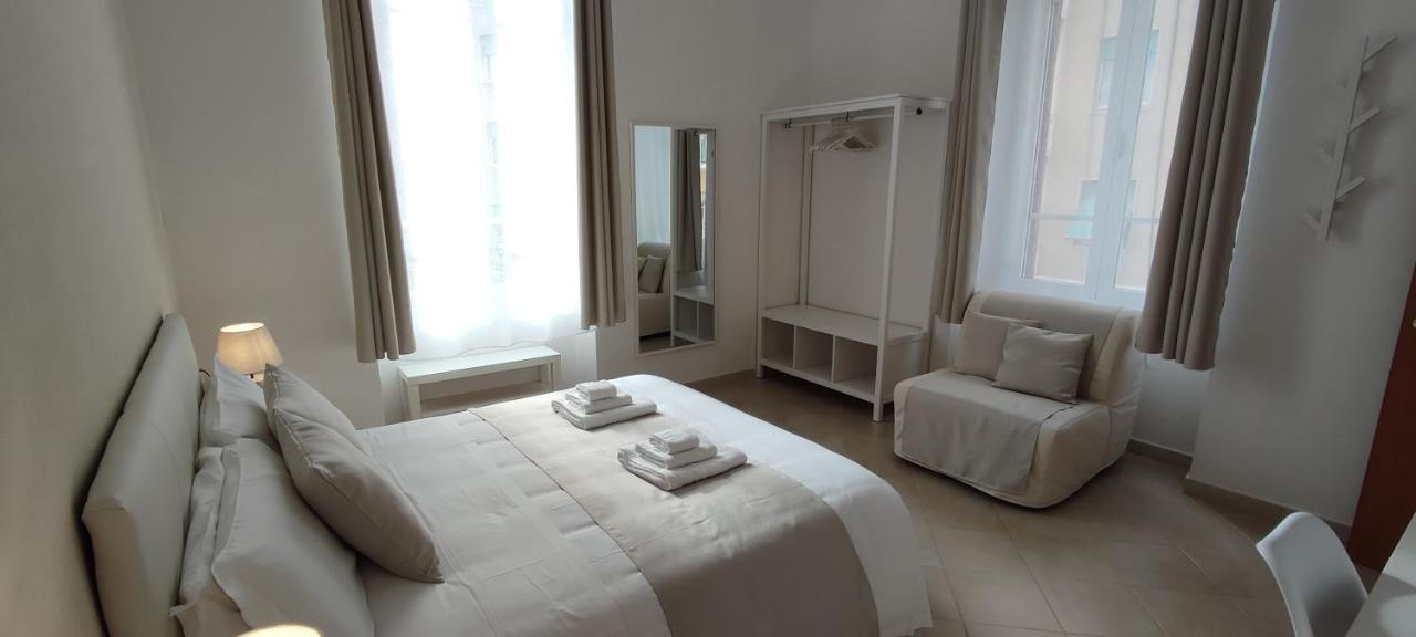 Hotel Nell'Azzurro à Cagliari Extérieur photo