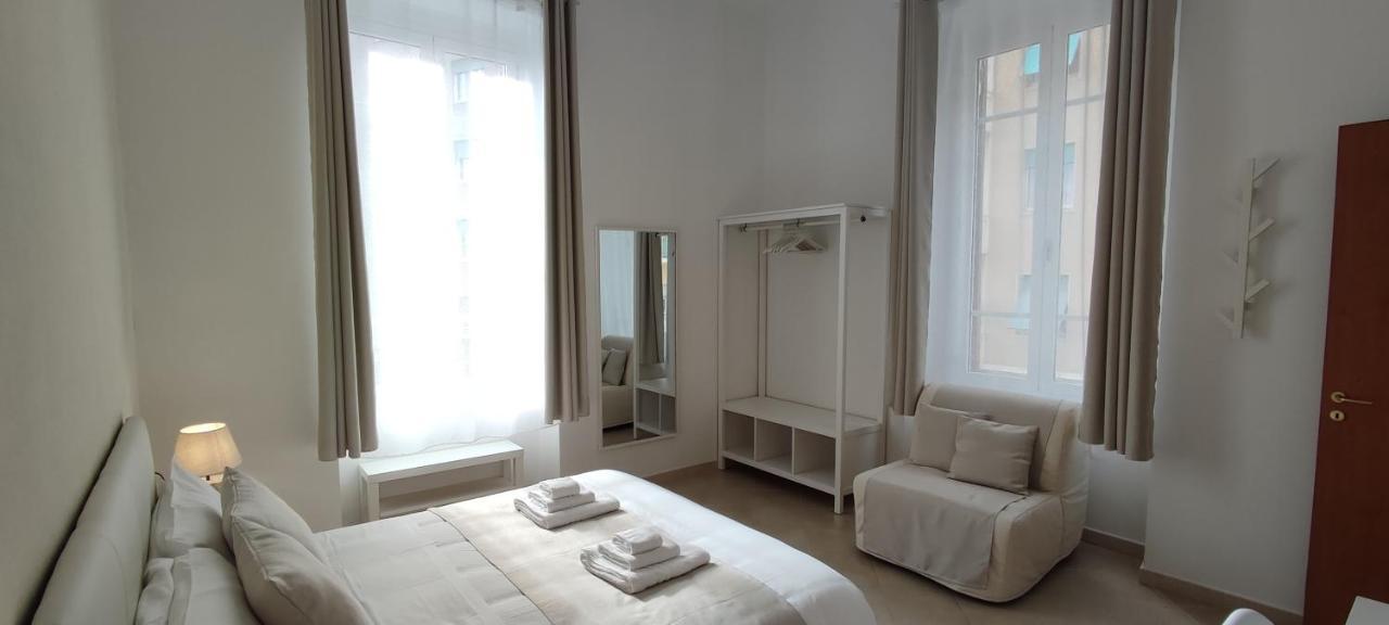Hotel Nell'Azzurro à Cagliari Extérieur photo