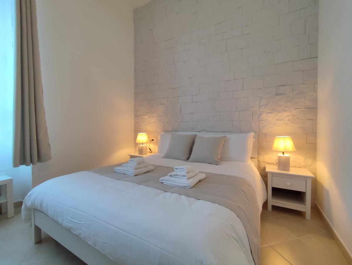 Hotel Nell'Azzurro à Cagliari Extérieur photo