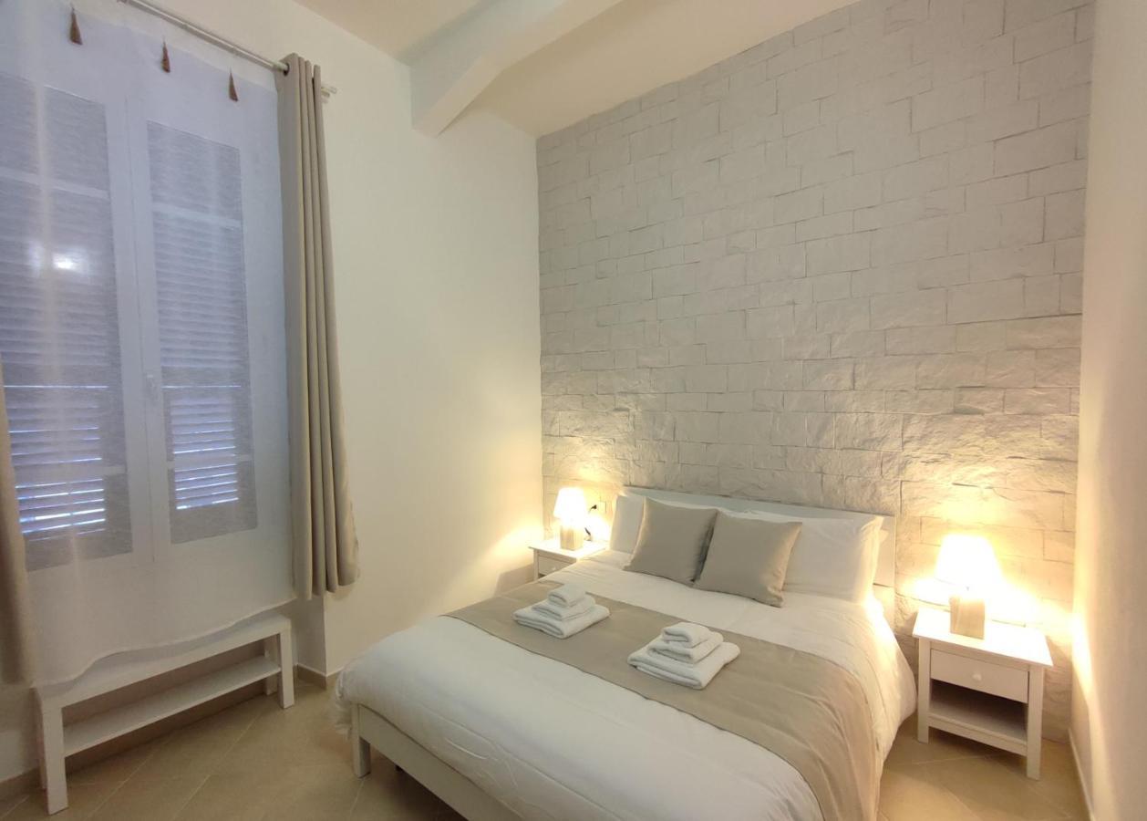 Hotel Nell'Azzurro à Cagliari Extérieur photo